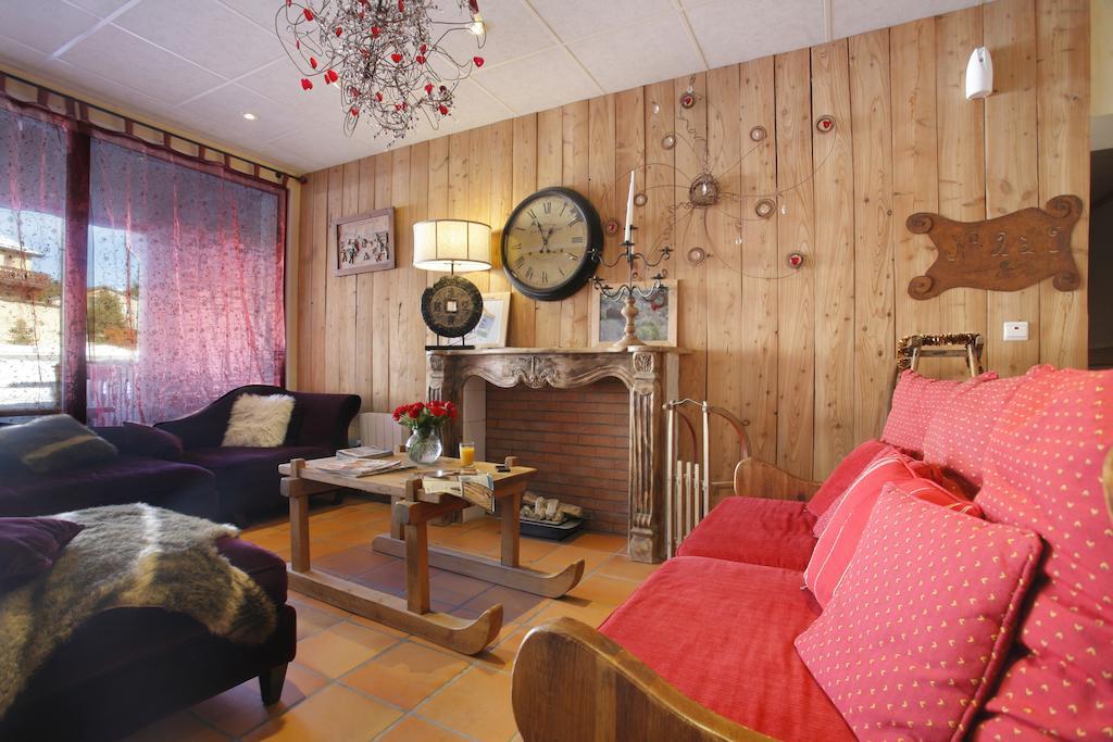 La Pradella Aparthotel Bolquere Bagian luar foto