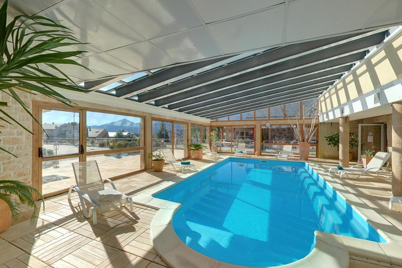 La Pradella Aparthotel Bolquere Bagian luar foto